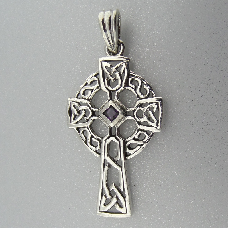 Begin Hysterisch Jongleren Zilveren Hanger Keltisch Kruis met Zirkonia paars - desierraad